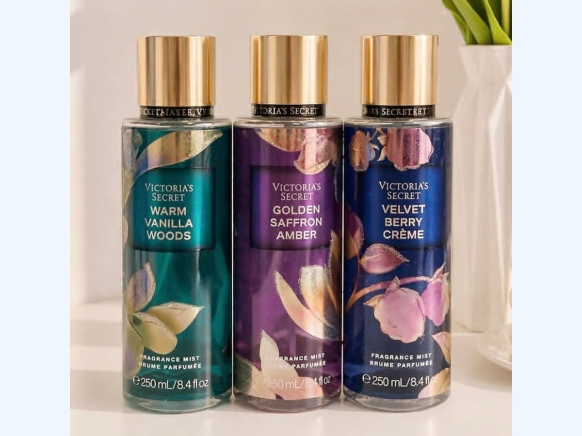 Victoria's Secret Fragrance Mist 250 mL – Warm Vanilla Woods / Golden Saffron Amber / Velvet Berry Crème